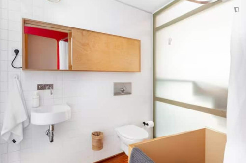 Passionate 2 Bedroom House with a backyard close to University of Coimbra - Gallery - 47