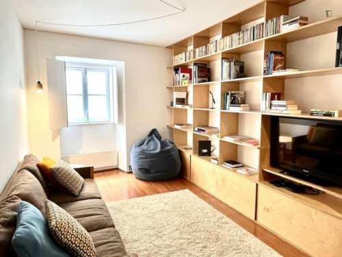 Passionate 2 Bedroom House with a backyard close to University of Coimbra - Gallery - 35