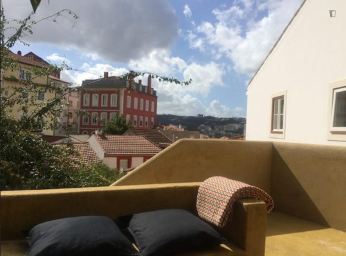 Welcoming 2 Bedroom Apartment close to Botanical Garden of the University of Coimbra