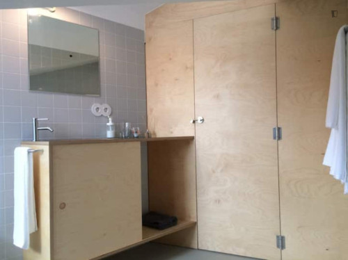 Welcoming 2 Bedroom Apartment close to Botanical Garden of the University of Coimbra - Gallery - 37