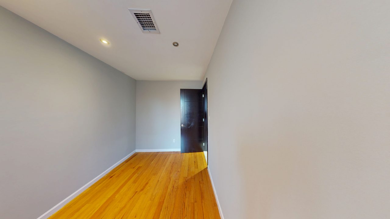 #1827: Upper West Side - Full Bedroom B - #1827: Upper West Side - Gallery - 4