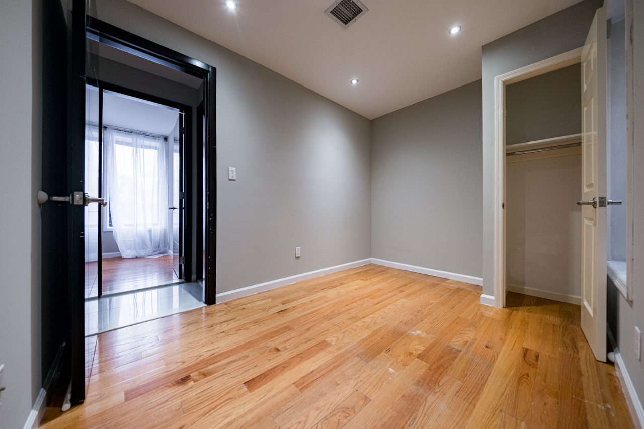 #1827: Upper West Side - Full Bedroom A - #1827: Upper West Side - Gallery - 4