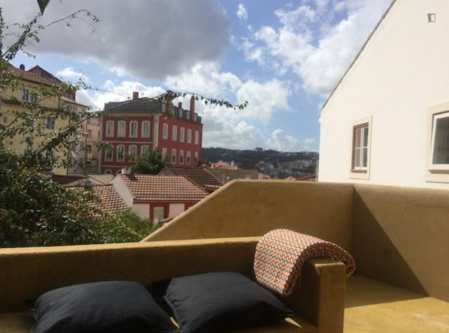 Inspiring 2 Bedroom Apartment close to University of Coimbra - Gallery - 14