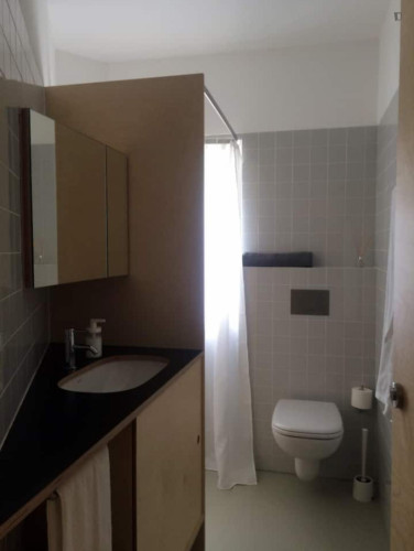 Irresistible 1 Bedroom Apartment close to Coimbra Train Sation - Gallery - 14