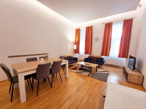Elegant 2-bedroom apartment near the Praterstern train station