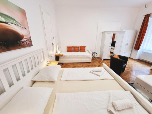 2-bedroom apartment - Gallery - 12