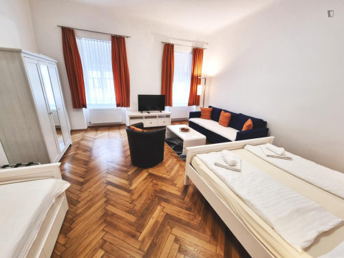2-bedroom apartment - Gallery - 10