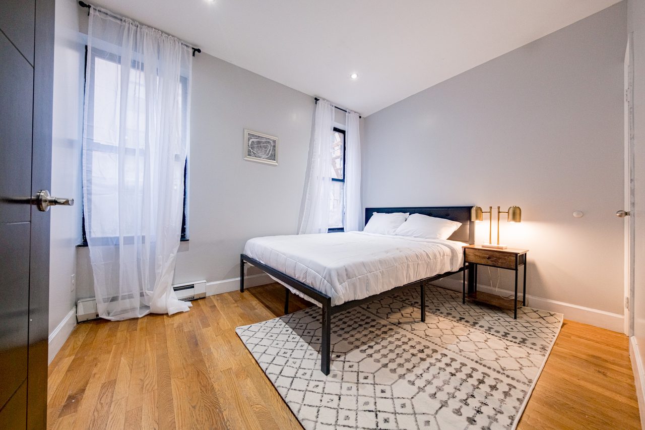 #1831: Central Harlem - Full Bedroom A - 1
