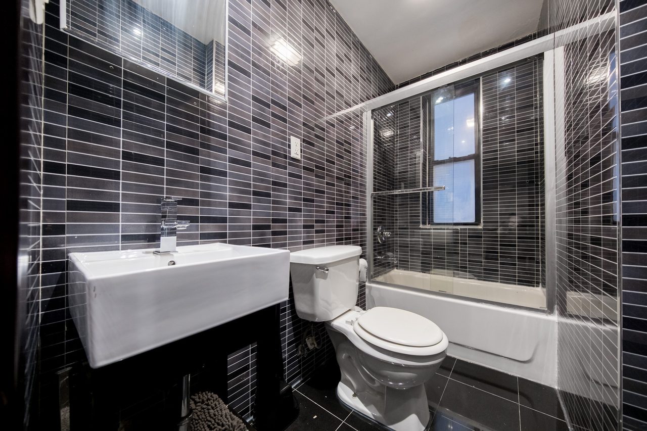 #1831: Central Harlem - Full Bedroom B - 3