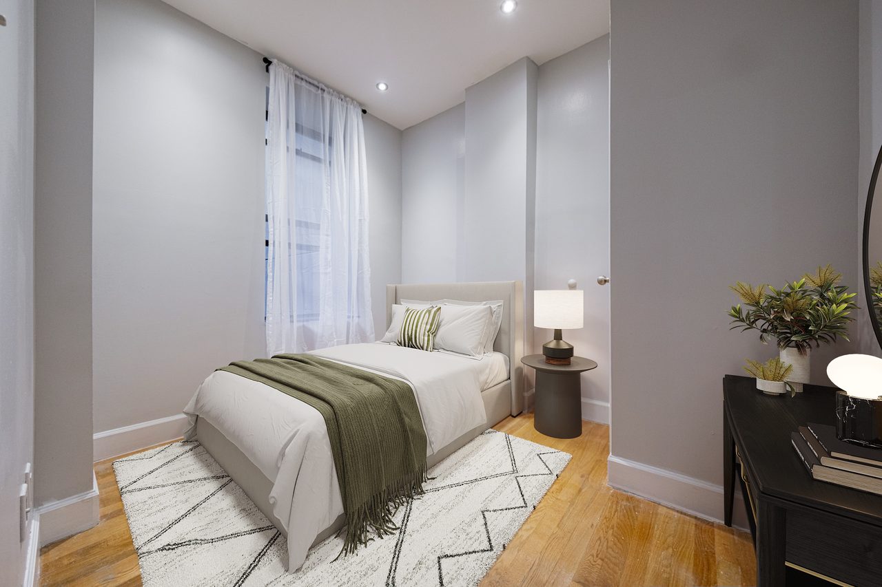 #1831: Central Harlem - Full Bedroom C - 8