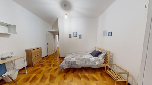 Cozy Single Bedroom in a 3-Bedroom in Bologna