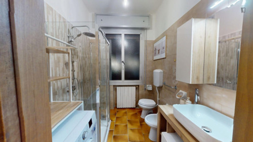 Cozy Single Bedroom in a 3-Bedroom in Bologna - Gallery - 5