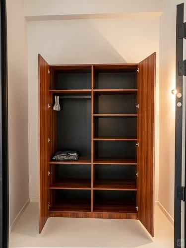 Meir - Gallery - 104