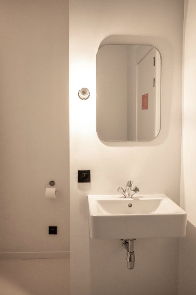 Standard Room - 16
