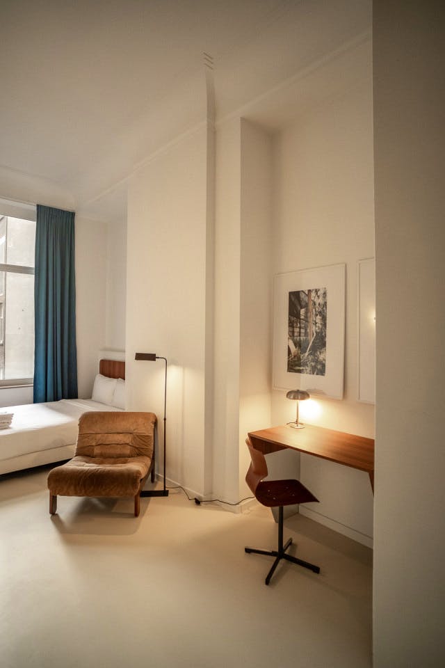 Suite Room - 8