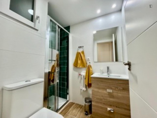 Comfy single bedroom in Delicias - Gallery - 10