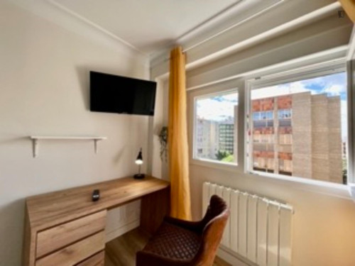 Beautiful double bedroom in Delicias - Gallery - 7