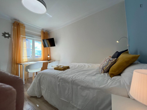 Appealing double bedroom in Delicias