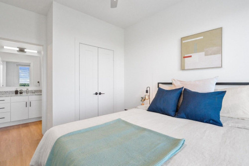 Sophisticated Coliving in Luxurious River Oaks, Vibrant Montrose Neighborhood