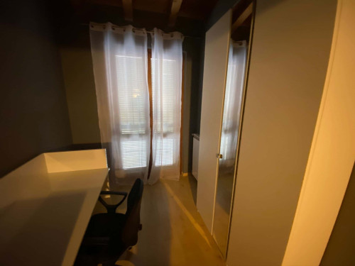 Elegant Open Space with Mezzanine and Terrace in Bergamo (BG) - Gallery - 10