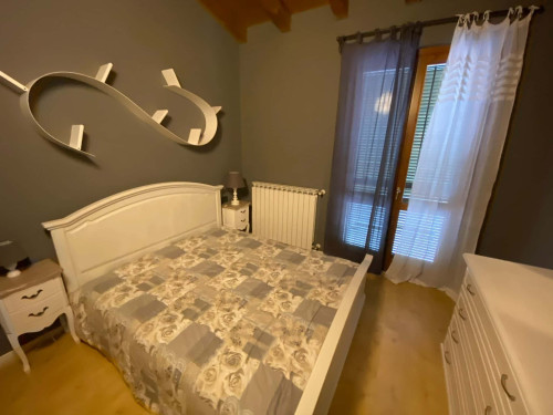 Elegant Open Space with Mezzanine and Terrace in Bergamo (BG) - Gallery - 16