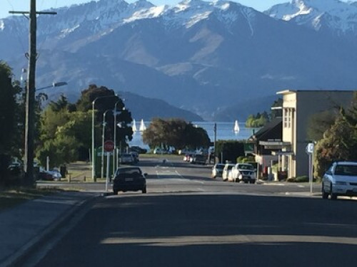 Wanaka-The Lake & Town at your door