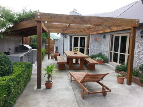 Unique house in Woodend