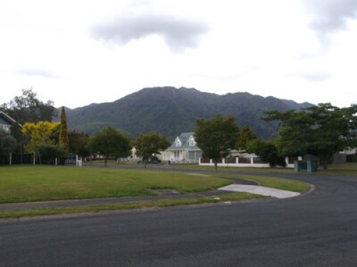 Quiet town nr tourist attractions