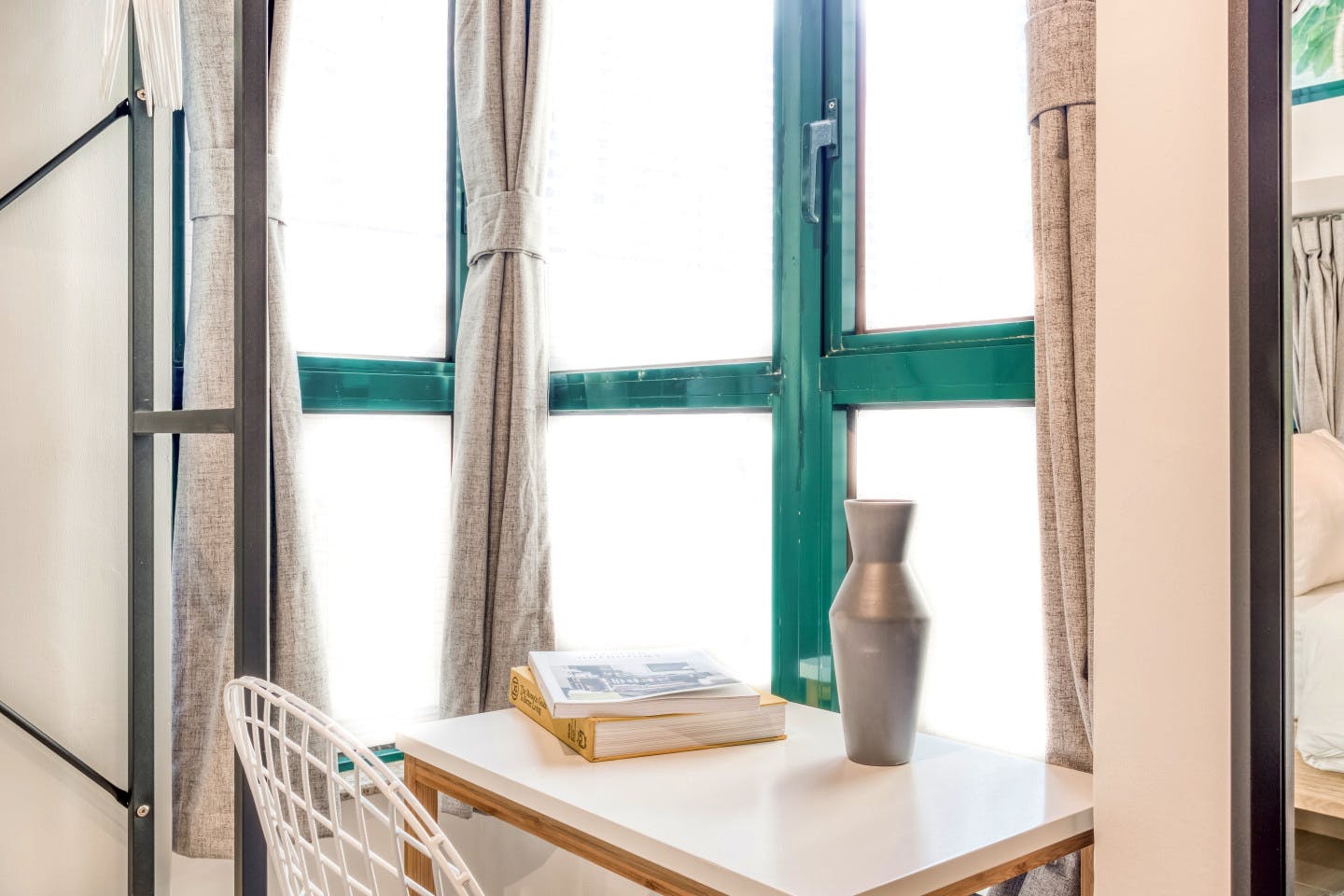  Private Room With Shared Bathroom 1  -  Chic and Comfortable Coliving in Scenic Kennedy Town Apartment  - Gallery -  2