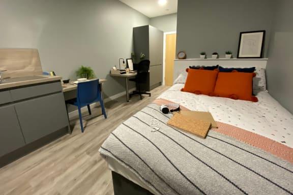 Large Studio (Accessible) - Luneside - Gallery - 1