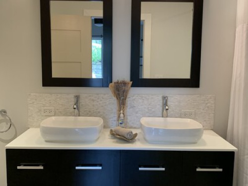 Modern and private suite