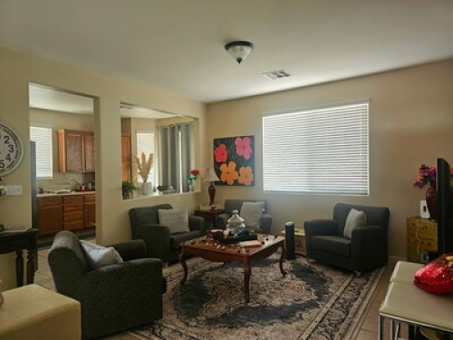 Charming Cozy Room in Spring Valley