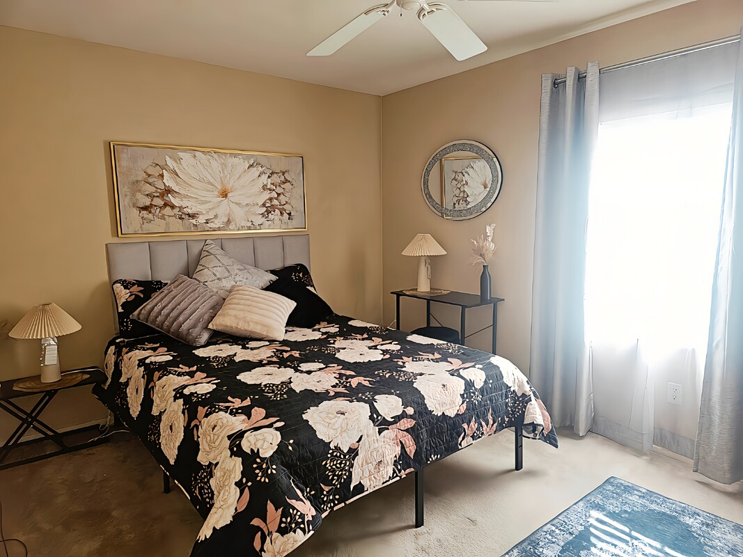 Charming Cozy Spring Valley Room (Single Bed) - 1