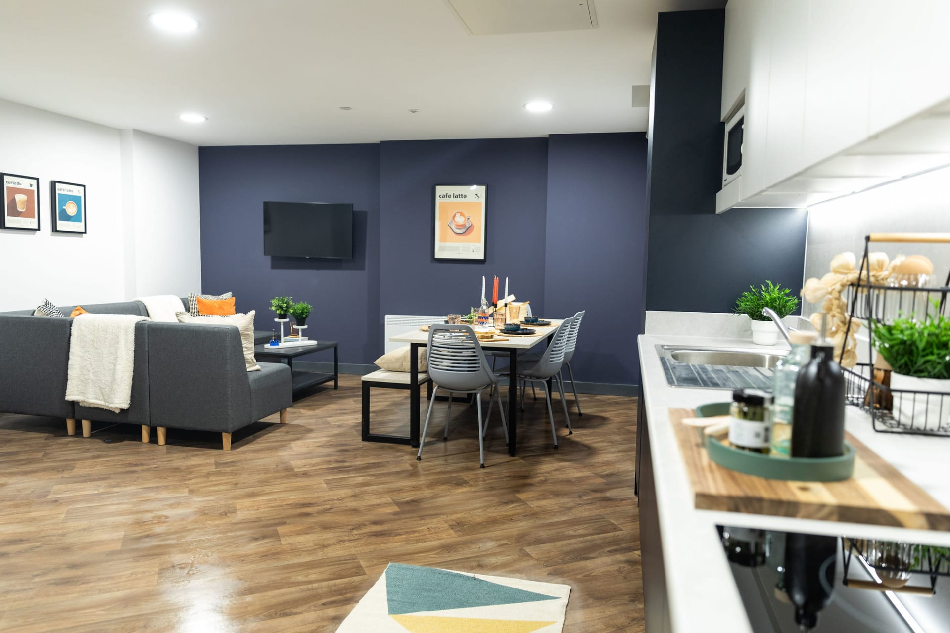  6 Bed Premium En-Suite  -  Tribeka  - Gallery -  10