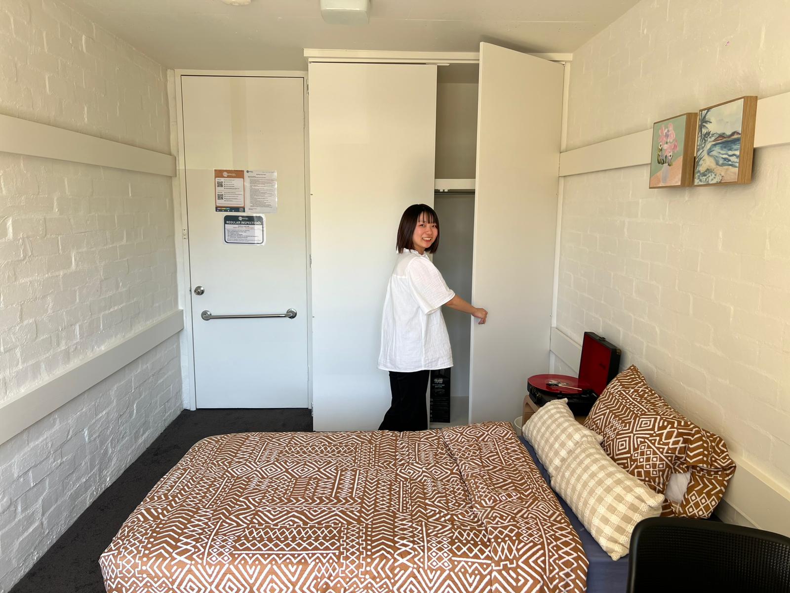  Single Room  -  Ozivillage Cardigan  - Gallery -  5