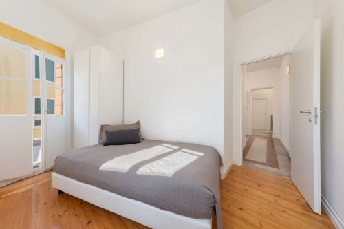 Room in Via Santa Caterina, Padova for 69 m² with 4 bedrooms