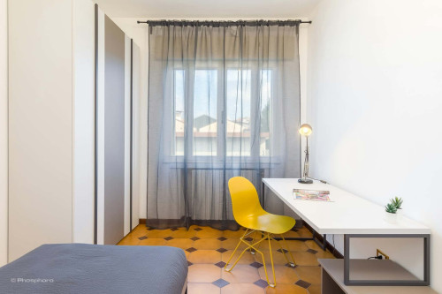 Room in Via Egidio Forcellini, Padova for 170 m² with 7 bedrooms
