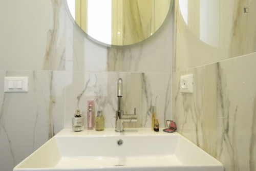 Beautiful 1-bedroom apartment on two levels with outdoor area, close to the city center - Gallery - 7