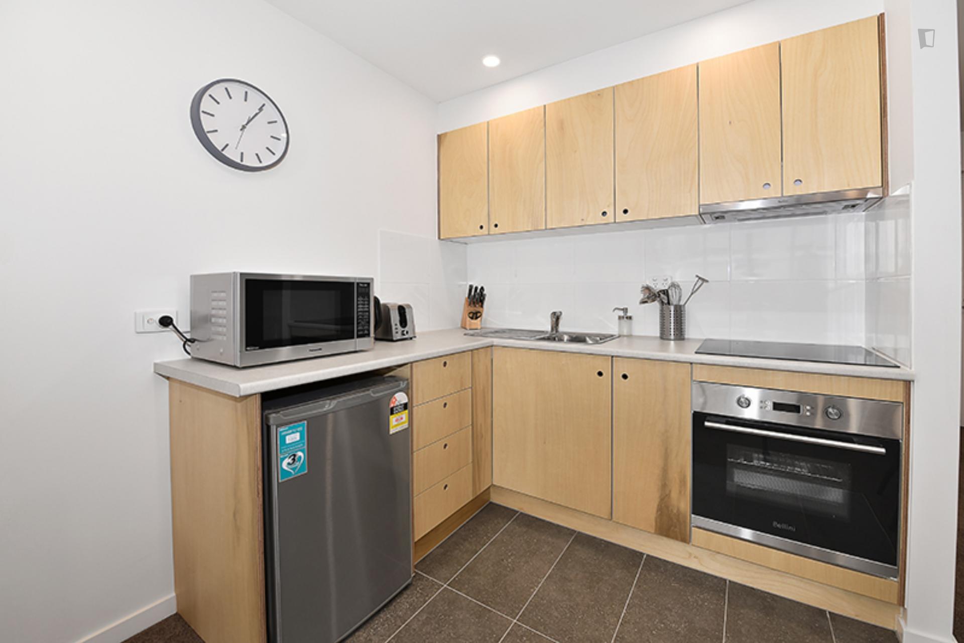 Cozy studio near Flagstaff train station