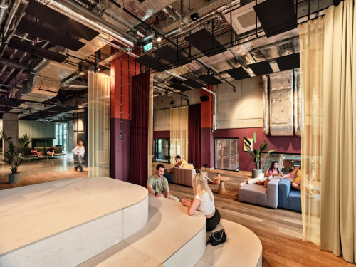 Basecamp by Xior Katowice