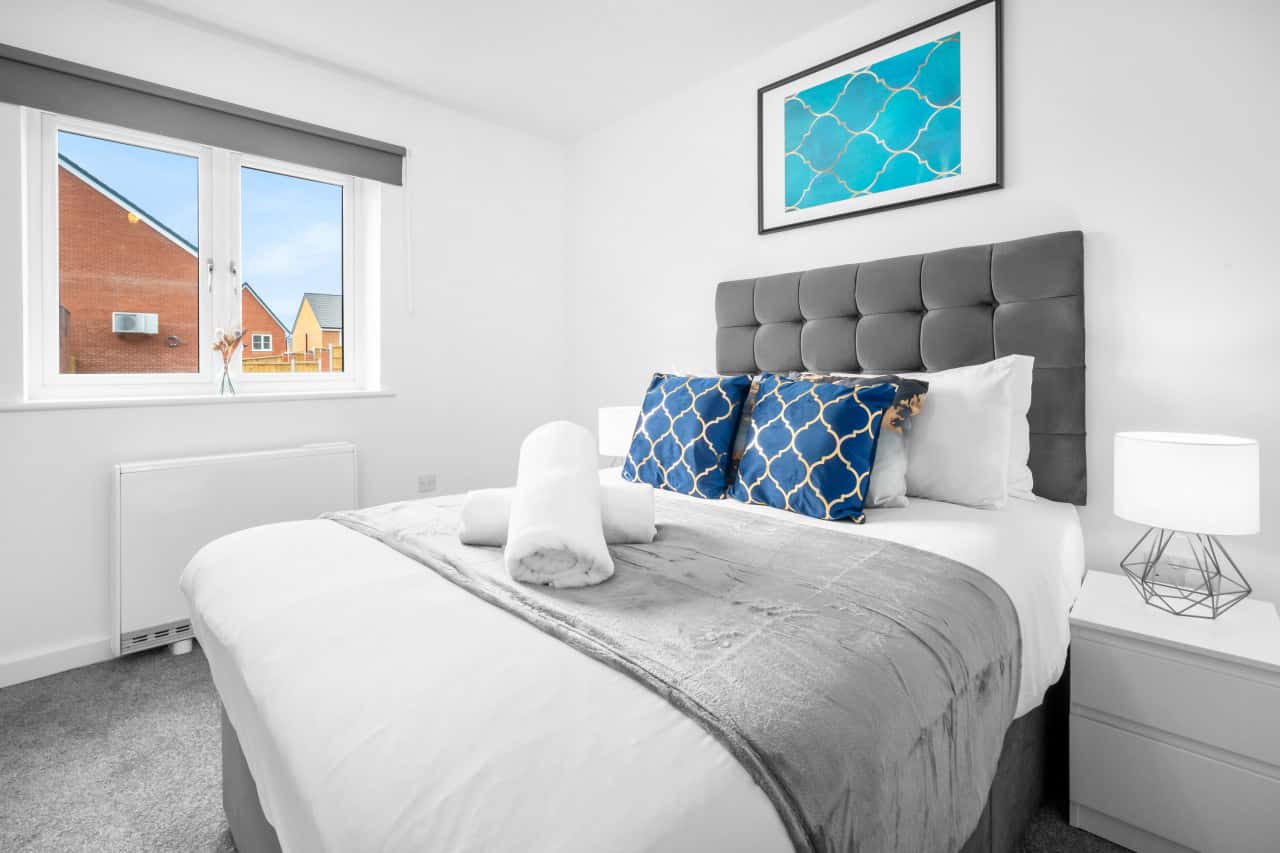  Luxury 2 Bed Apartment - Parking - Smart TV - WIFI  -  Luxury 2 Bed Apartment - Parking - Smart TV - WIFI  - Gallery -  8