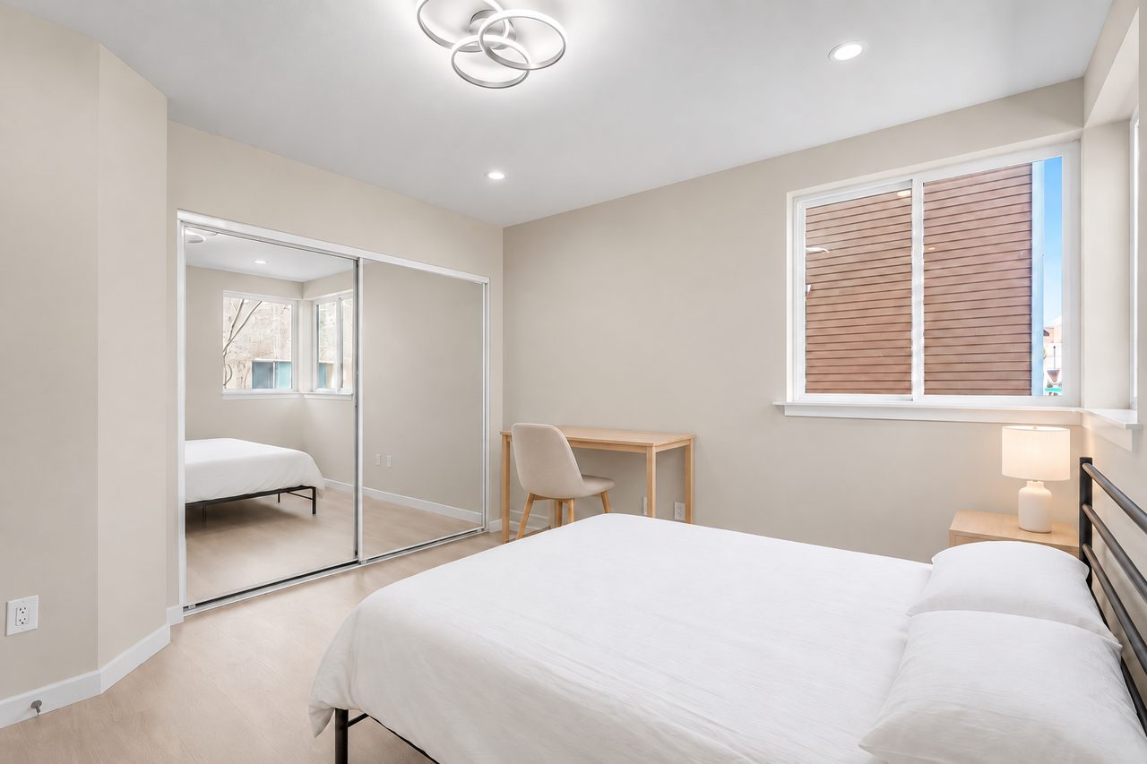 #1829: Boyle Heights - Queen Bedroom A - 1