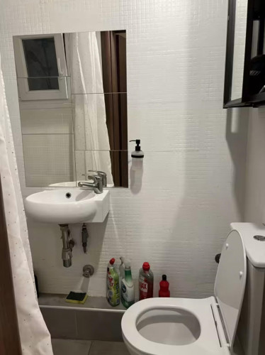 Spacious Single Bedroom with a balcony close to Holy Church of the Holy Apostles - Gallery - 9