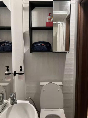 Spacious Single Bedroom with a balcony close to Holy Church of the Holy Apostles - Gallery - 10
