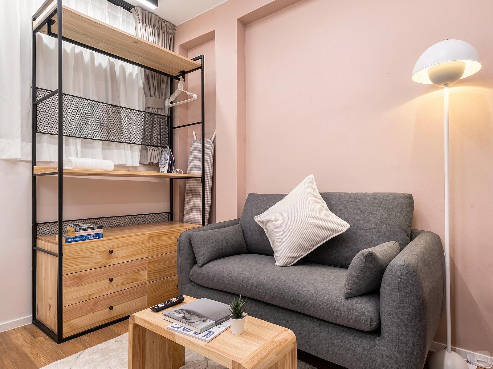  Regular Studio Apartment  -  Mid-Century Modern Coliving Oasis in Historic Tai Ping Shan Apartment  - Gallery -  76