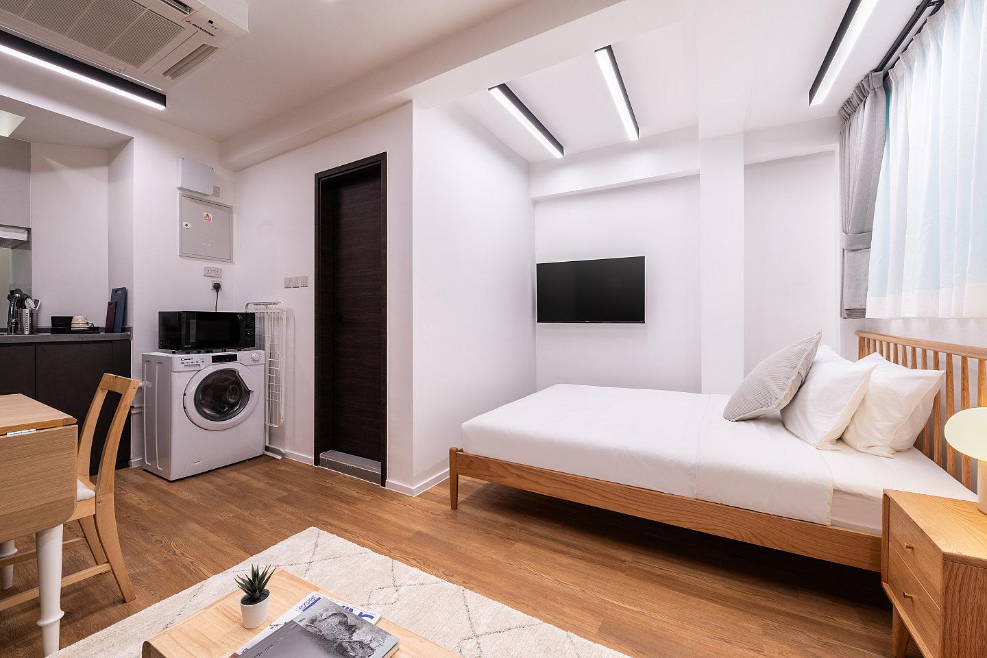  Regular Studio Apartment  -  Mid-Century Modern Coliving Oasis in Historic Tai Ping Shan Apartment  - Gallery -  49