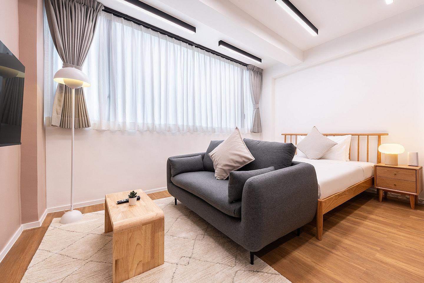  Regular Studio Apartment  -  Mid-Century Modern Coliving Oasis in Historic Tai Ping Shan Apartment  - Gallery -  41