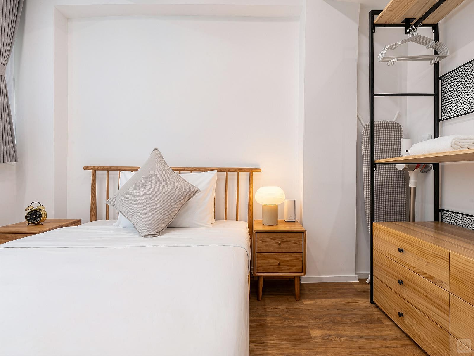  Regular Studio Apartment  -  Mid-Century Modern Coliving Oasis in Historic Tai Ping Shan Apartment  - Gallery -  68