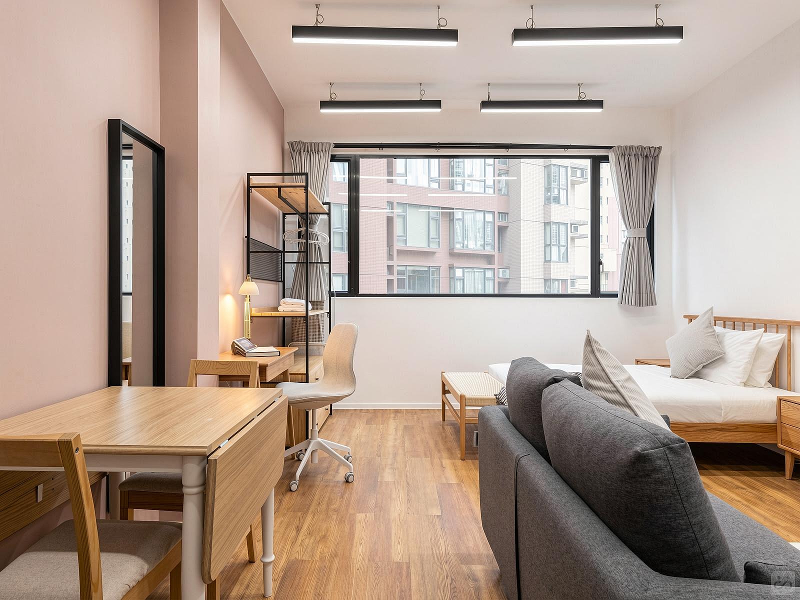  Large Studio Apartment  -  Mid-Century Modern Coliving Oasis in Historic Tai Ping Shan Apartment  - Gallery -  51