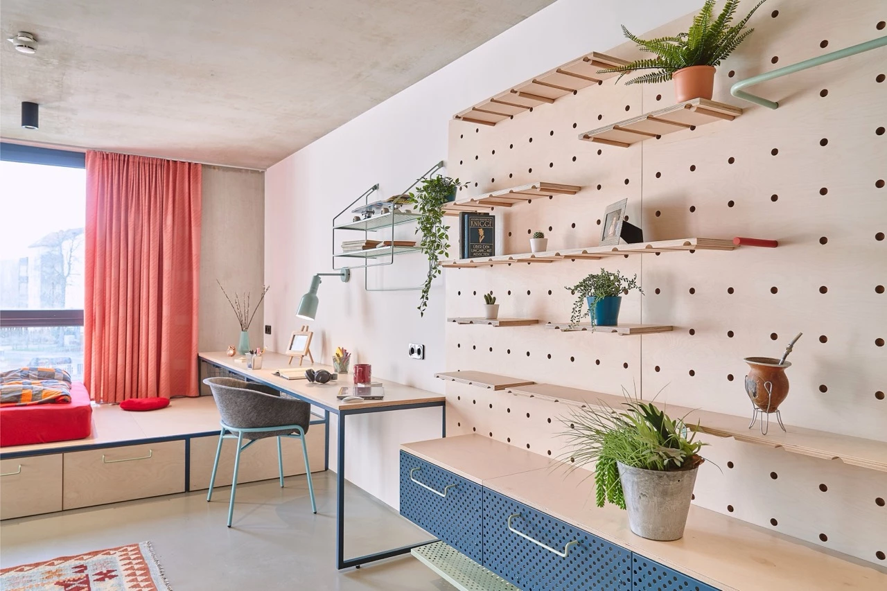 Studio Shared Kitchen - 7